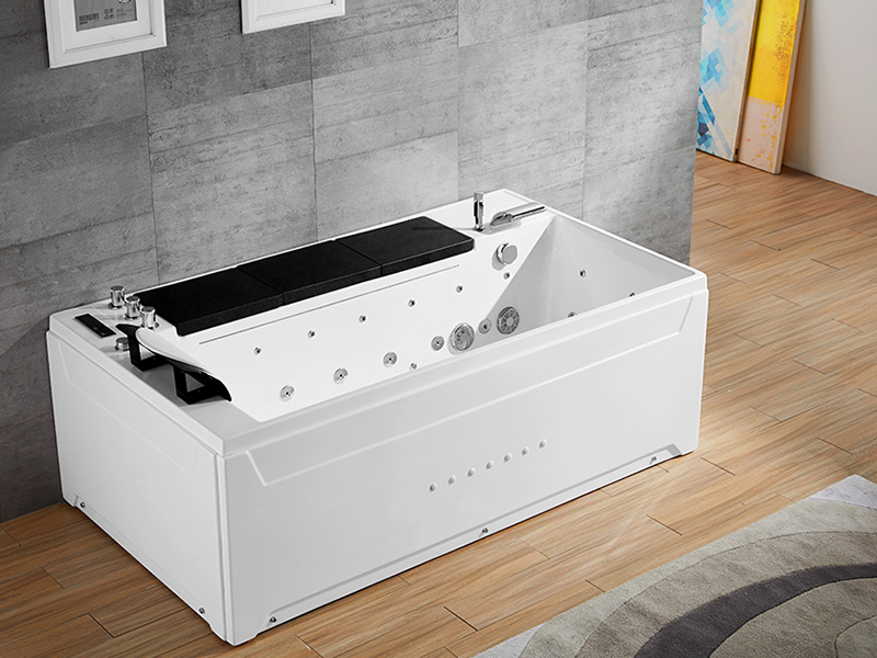 Luxury Acrylic Waterfall Jacuzzis Indoor With Ambient Lighting