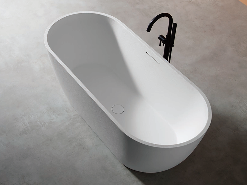 European-Style Modern White Oval Acrylic Freestanding Bathtub Indoor/Outdoor Massage Includes Drainer Indoor Pool & Whirlpool